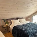 Magiske Vinterdage I Sjusjoen Ferienhaus Mesnali