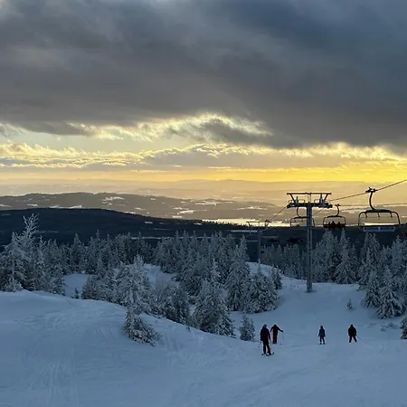 Magiske Vinterdage I Sjusjoen 別荘